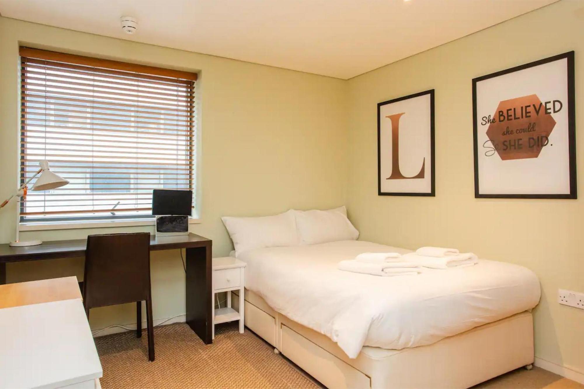 Modern 3 Bedroom Apartment In Paddington London Eksteriør bilde
